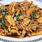 Best Chicken with Basil in Houston, TX